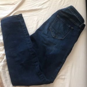 Old navy maternity skinny jean size 2